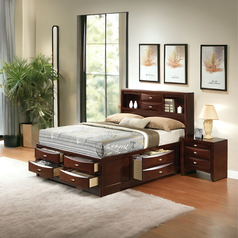 Queen Bed w/Storage