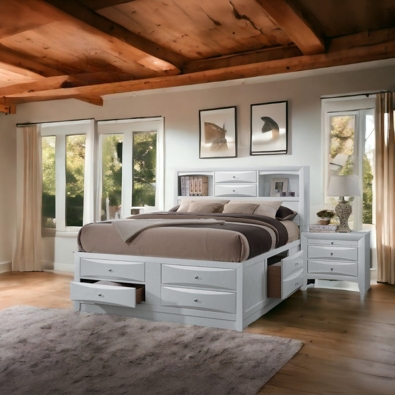 Queen Bed w/Storage