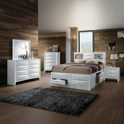 Full Bed w/Storage