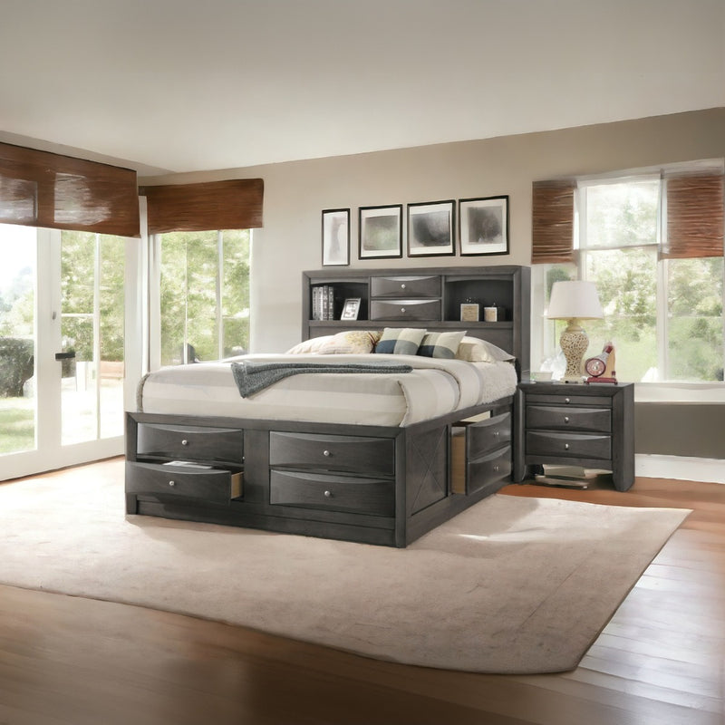 Queen Bed w/Storage