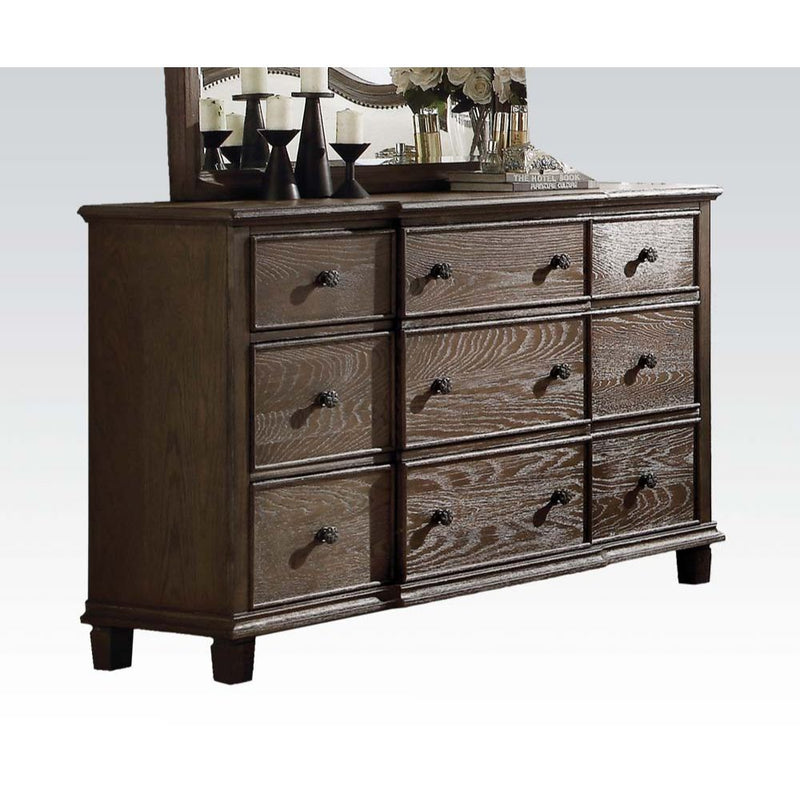 Dresser