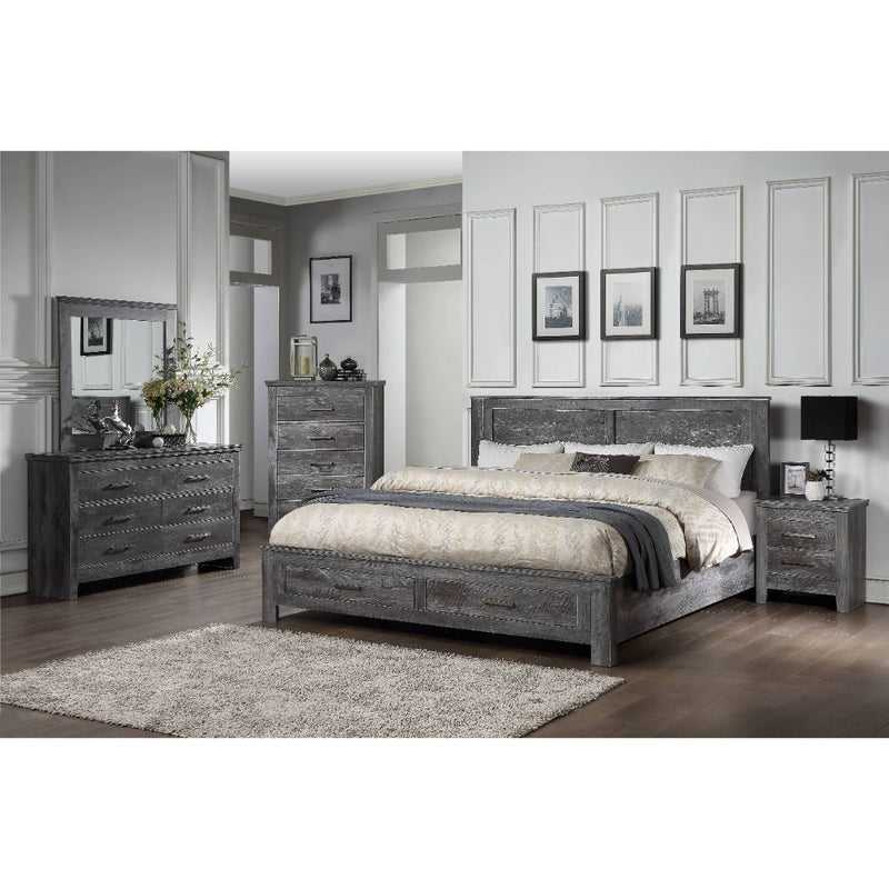 Queen Bed w/Storage