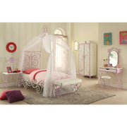 Full Bed w/Canopy