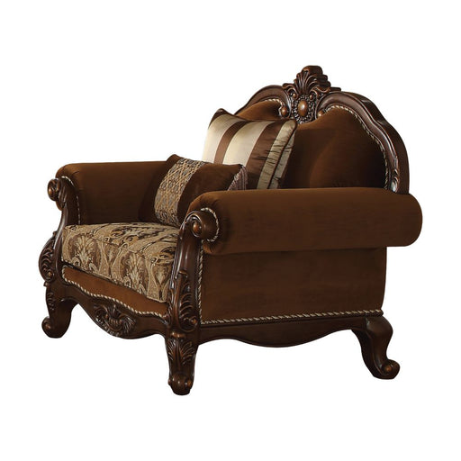 Chair w/2 Pillows(Same LV01593)