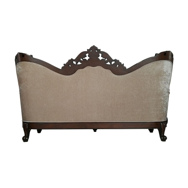 Sofa w/6 Pillows(Same LV01582)