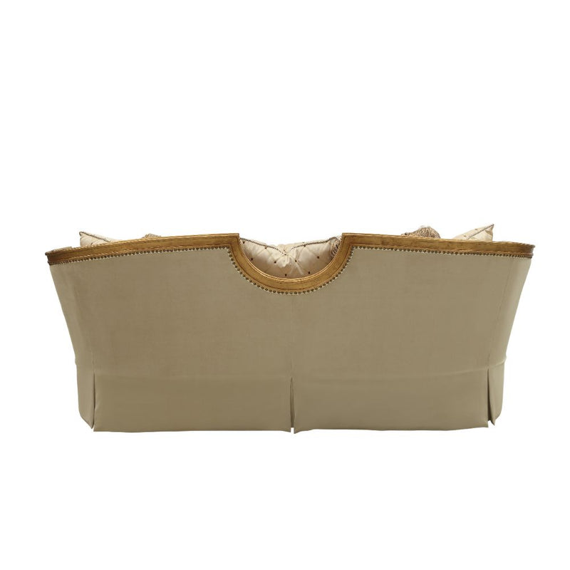 Sofa w/8 Pillows