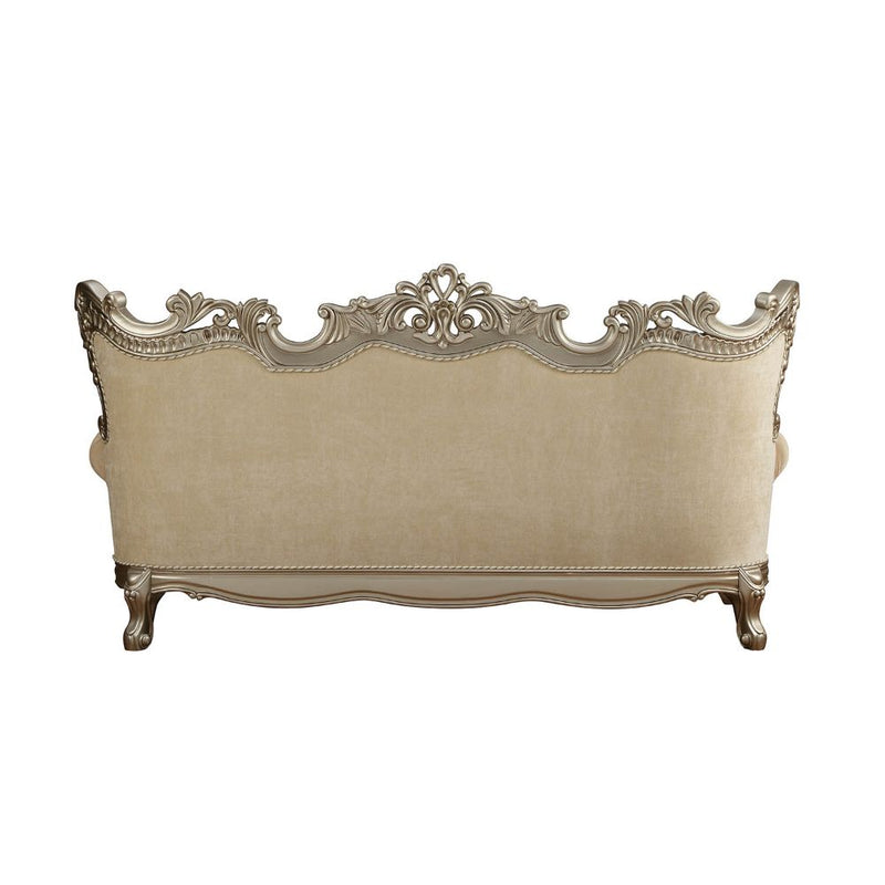Sofa w/7 Pillows