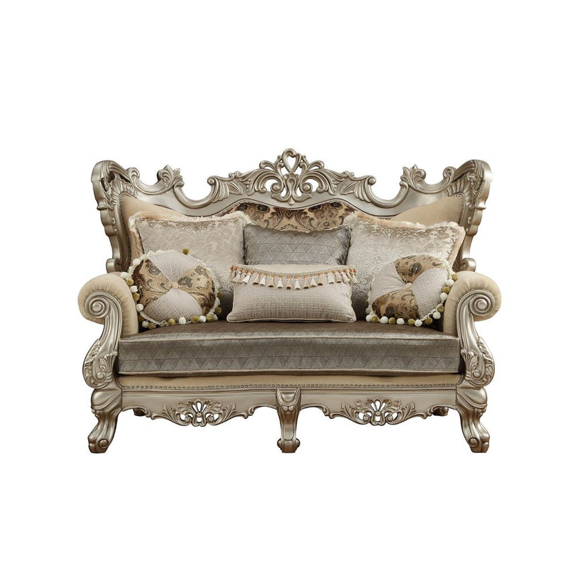 Loveseat w/6 Pillows