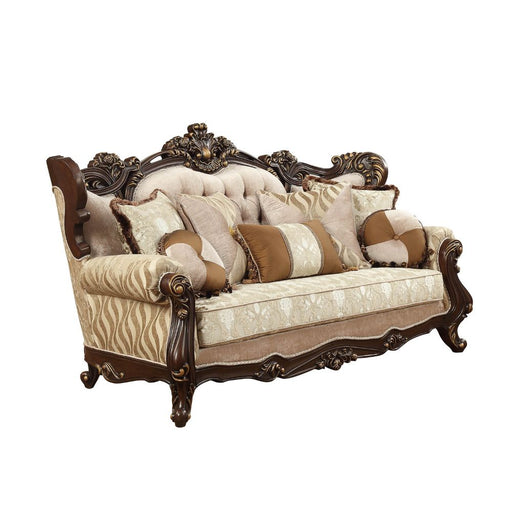 Sofa w/7 Pillows(Same LV01585)