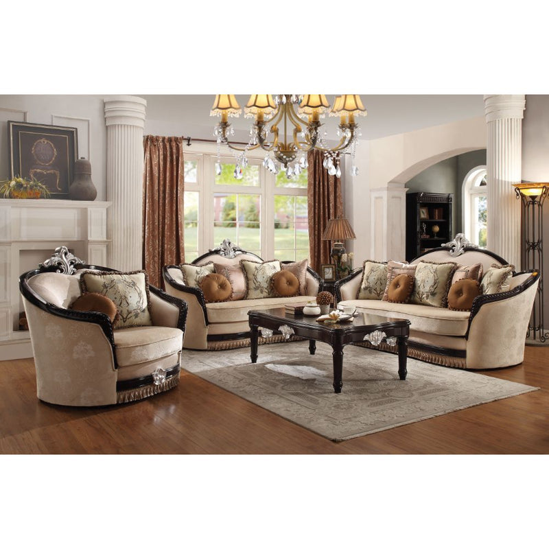 Chair w/2 Pillows