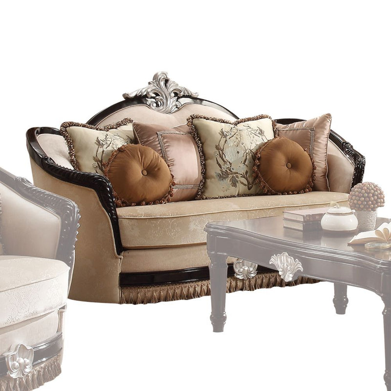 Loveseat w/6 Pillows