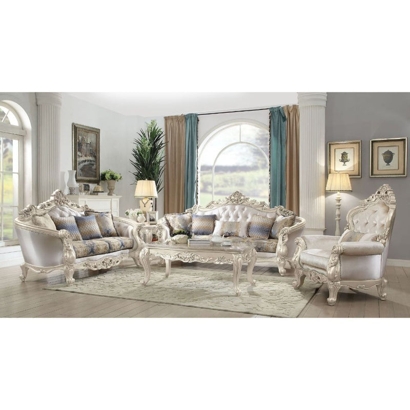 Loveseat w/4 Pillows