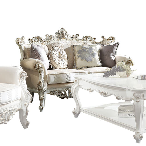 Loveseat w/4 Pillows