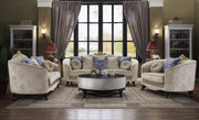 Loveseat w/5 Pillows