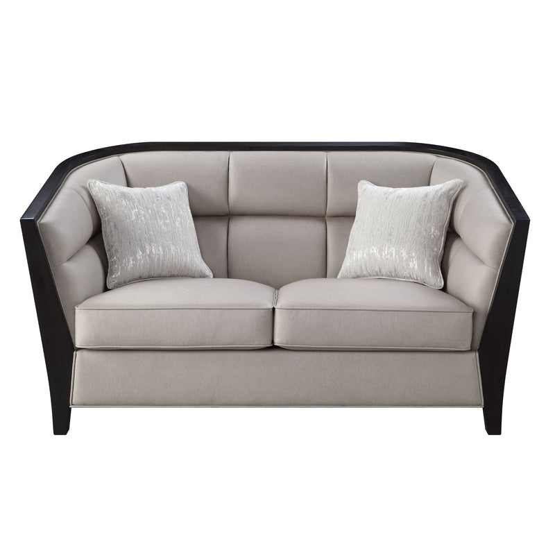 Loveseat w/2 Pillows
