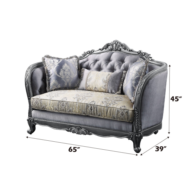Loveseat w/3 Pillows