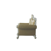 Loveseat w/3 Pillows