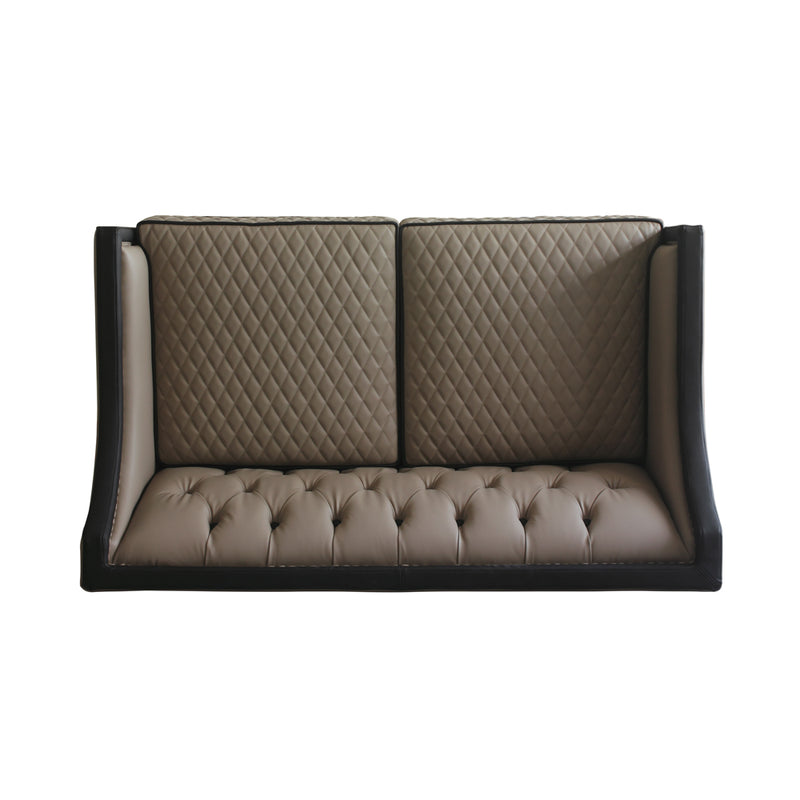 Loveseat w/3 Pillows