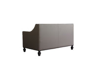 Loveseat w/3 Pillows