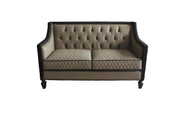 Loveseat w/3 Pillows