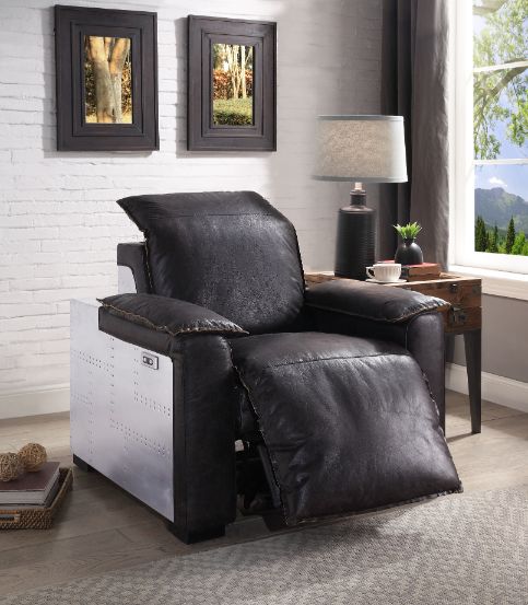 Power Motion Recliner w/USB Port