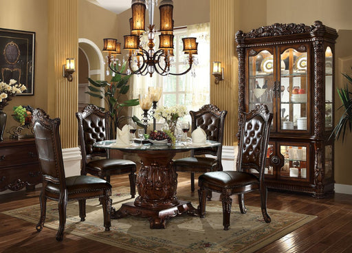 Round Dining Table