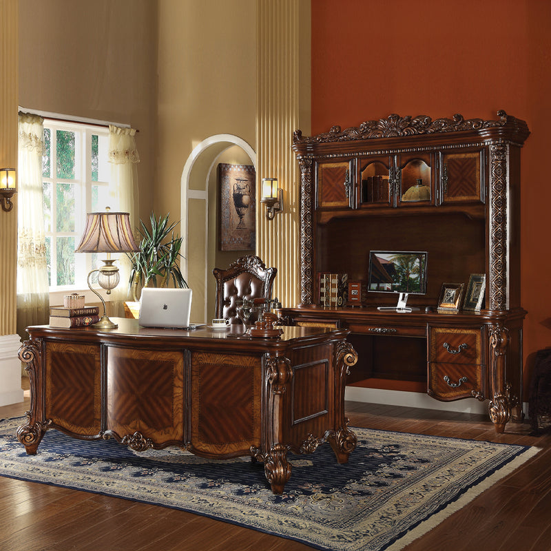 Computer Desk & Hutch