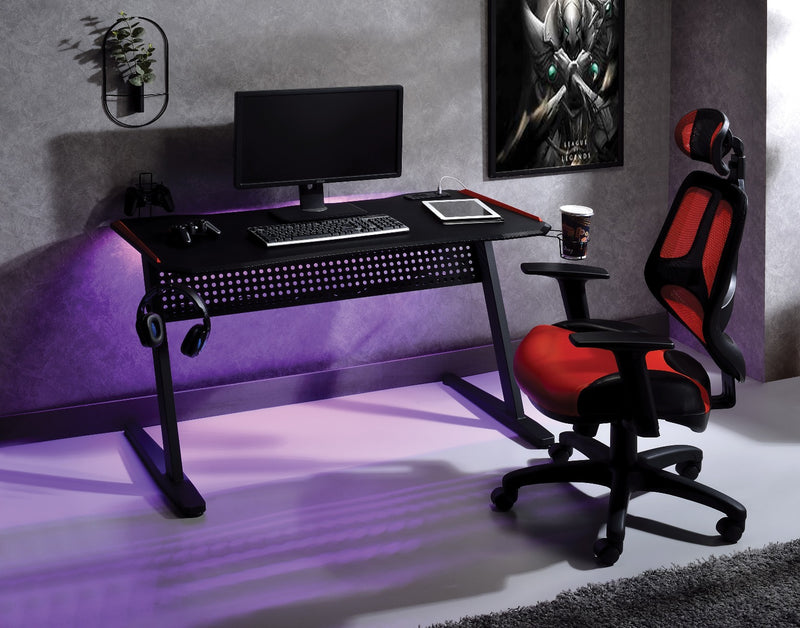 Gaming Desk w/USB Port