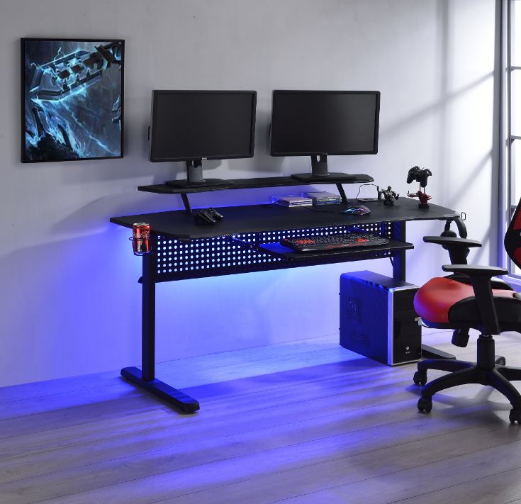 Gaming Desk w/USB Port
