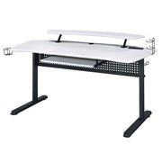 Gaming Desk w/USB Port
