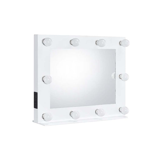 Accent Mirror