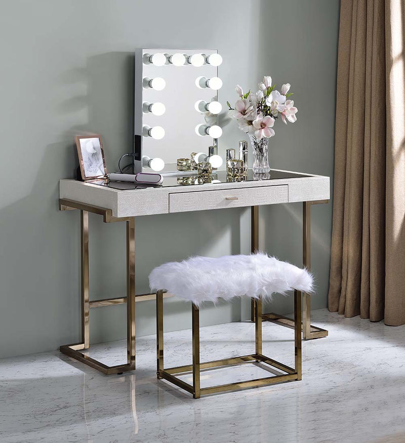 Accent Mirror