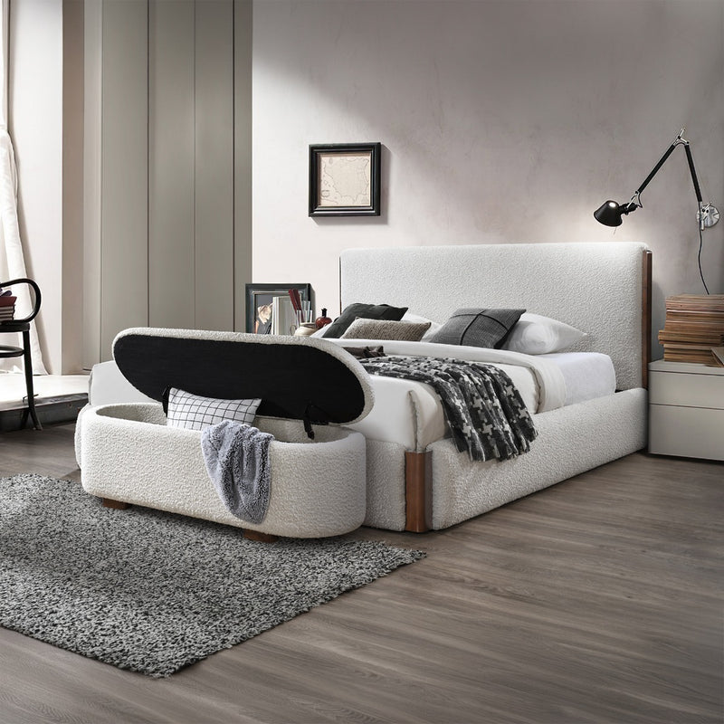Bench w/Storage
