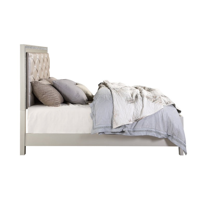 CK Bed w/Storage & LED