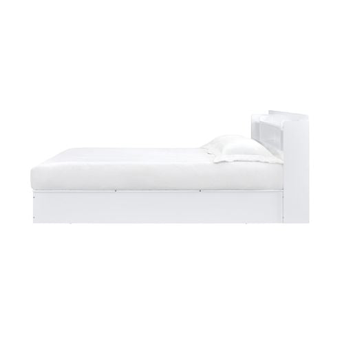 Queen Bed w/Storage