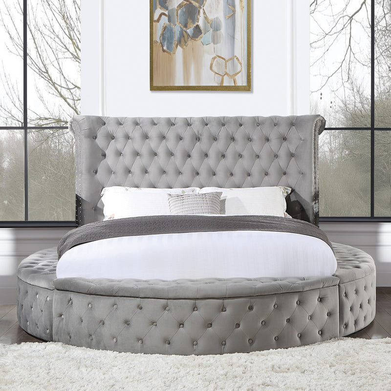 Queen Bed w/Storage