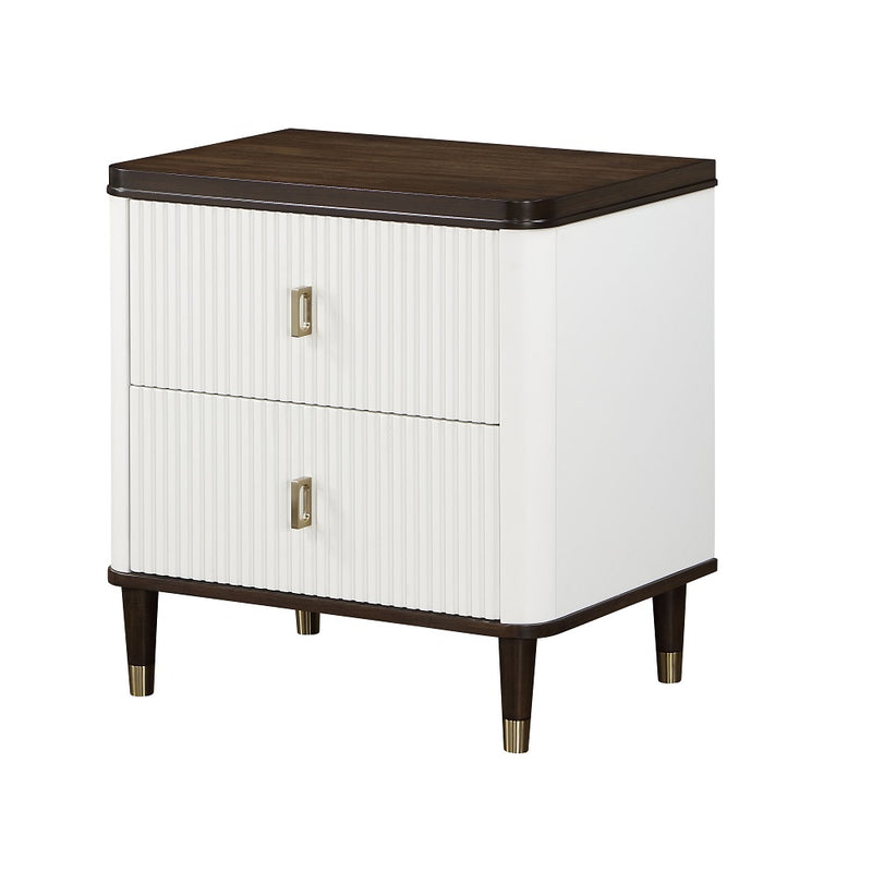 Nightstand w/USB Port