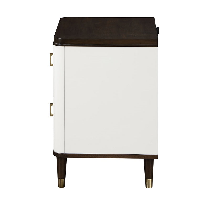 Nightstand w/USB Port