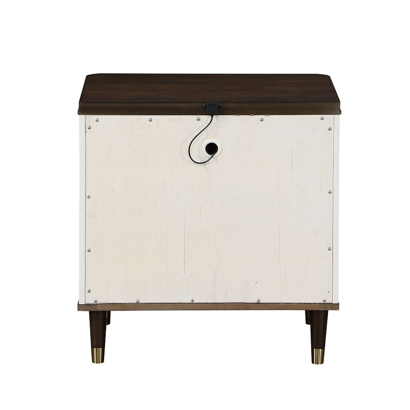 Nightstand w/USB Port