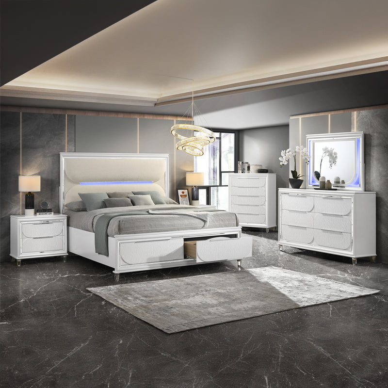 Queen Bed w/Storage & LED