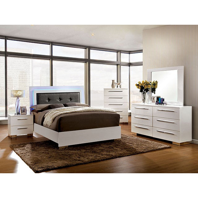 5-Piece Bedroom Set: Bed/Dresser & Mirror/Nightstand/Chest