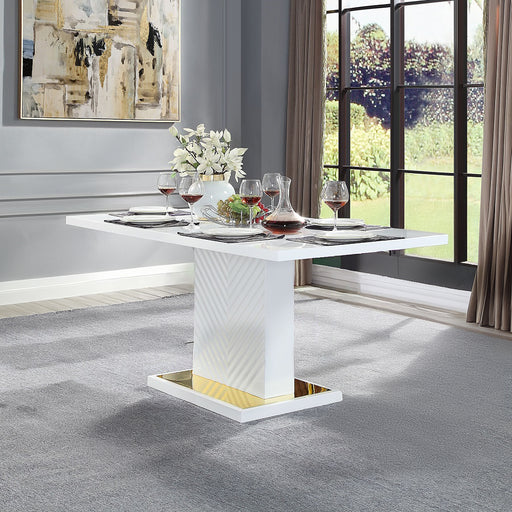 Dining Table w/Pedestal Base