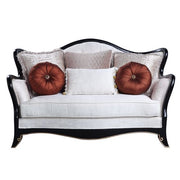 Loveseat w/6 Pillows