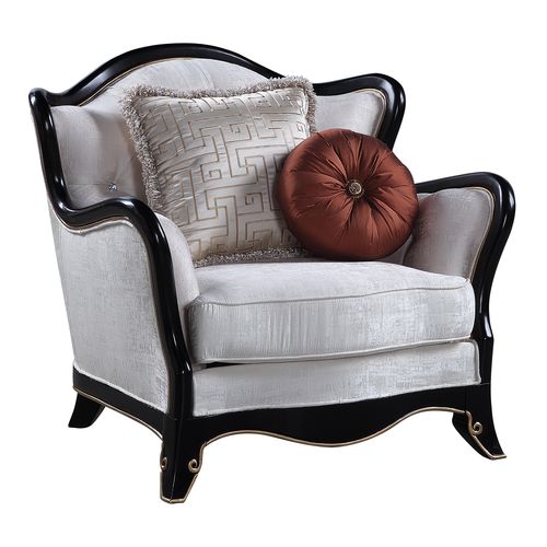 Chair w/2 Pillows