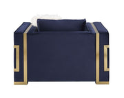 Chair w/2 Pillows