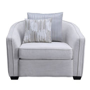 Chair w/2 Pillows