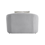 Chair w/2 Pillows
