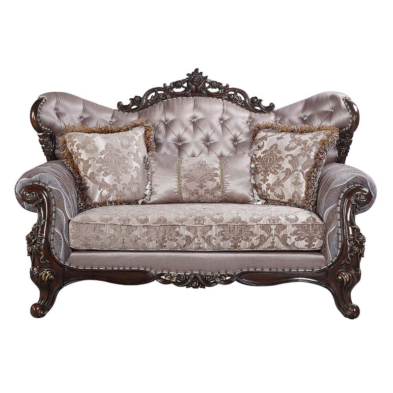 Loveseat w/3 Pillows