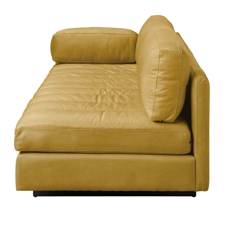 Sofa w/Pillow