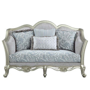 Loveseat w/4 Pillows